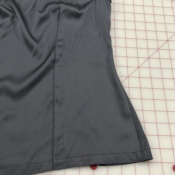 ANN TAYLOR Silk Blend Scoop Neck Seam Detail Gunmetal Grey Tank Blouse Top SZ - Picture 10 of 14